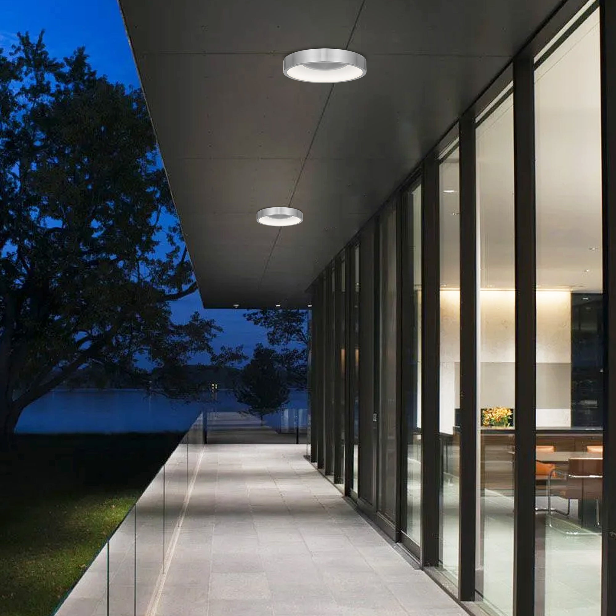 Brushed Aluminum