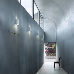 Brushed Aluminum